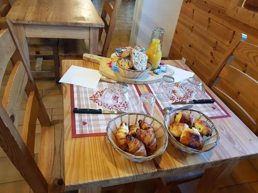 Auberge La Coulette Vars  Eksteriør billede